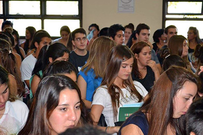 ESTUDIANTES DE LA FADECS REALIZARÁN ESTANCIAS DE FORMACIÓN E INVESTIGACIÓN EN OTRAS UNIVERSIDADES