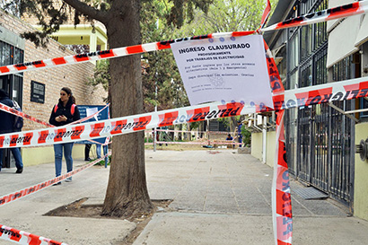 CIERRE TRANSITORIO DEL ACCESO AL EDIFICIO HISTÓRICO DE LA FADECS