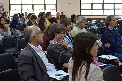 LAS JORNADAS INSTITUCIONALES UNCO 2015 ABRIERON UN AMPLIO DEBATE EN LA FADECS